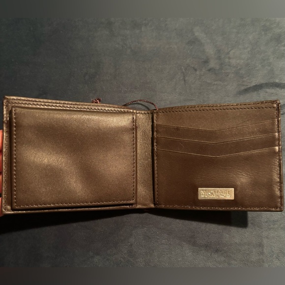 MICHAEL KORS Men’s Wallet / NWT - Picture 2 of 5